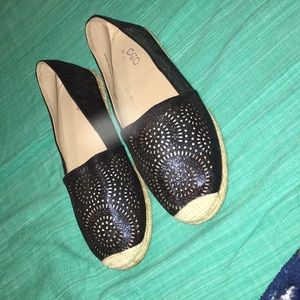 slip on shoes with twine trim